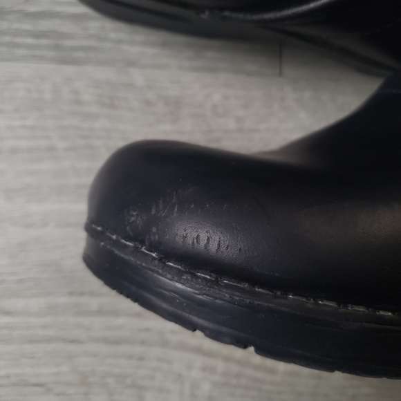 Dansko Black Clogs - Picture 8 of 9